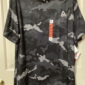 NWTS Reebok black camo short sleeve t-shirts in 2 sizes Med and Lg